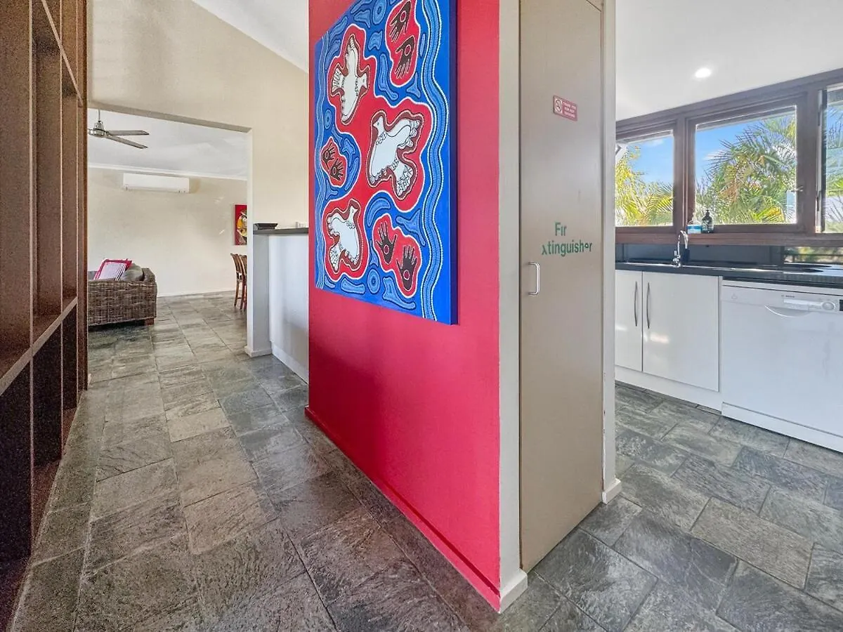 Apartment Wongalinga Beachfront Apt 5 Mission Beach Australia